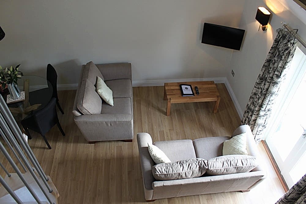 Honeysuckle pet friendly holiday accommodation 19.jpg Honeysuckle pet friendly holiday accommodation 19.jpg